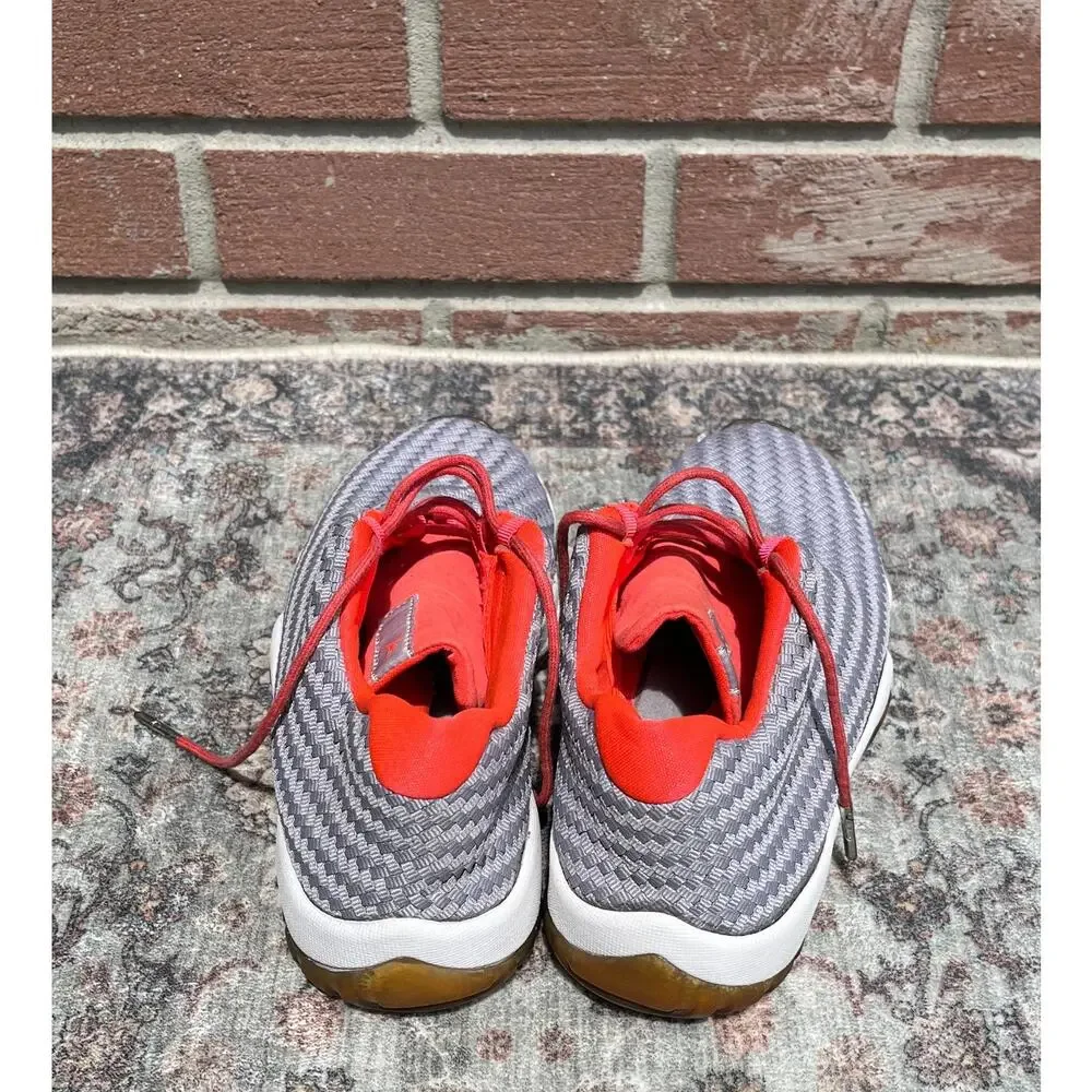 Air Jordan Future Low Wolf Grey Infrared 23 / Men's 8 / White Gum 718948-023